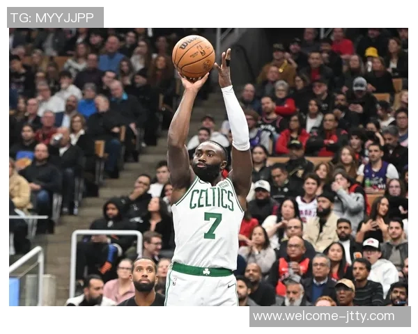 杰伦布朗强调比赛态度：全力以赴才配站上赛场