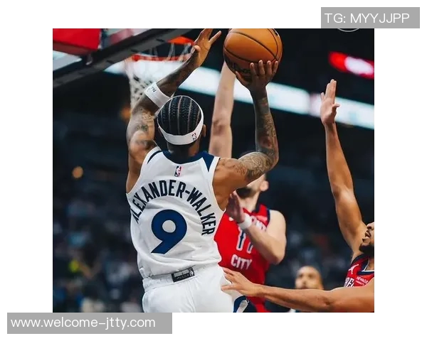 关键时刻勇敢出击费尔斯全场20分末节发力助锡安空接锁定胜局 关键时刻勇敢出击费尔斯全场20分末节发力助锡安空接锁定胜局